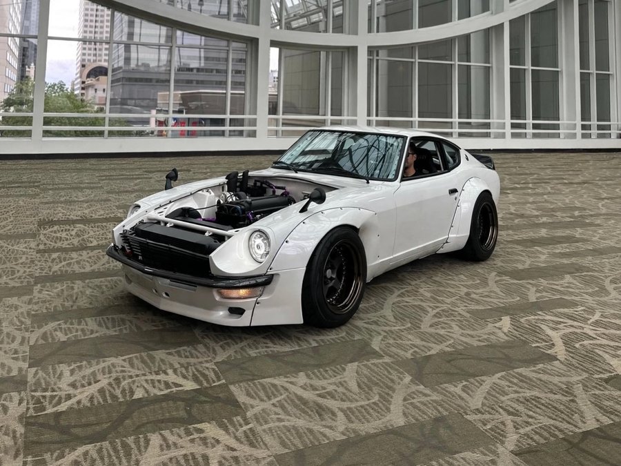 Nissan 240Z restoration build