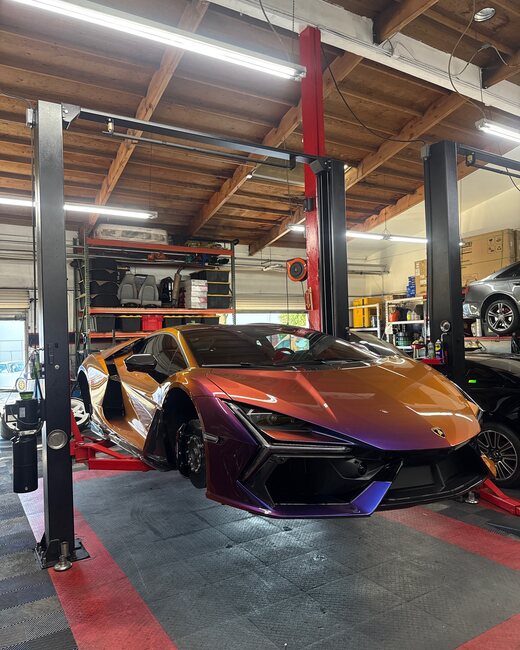 Lamborghini Revuelto detail